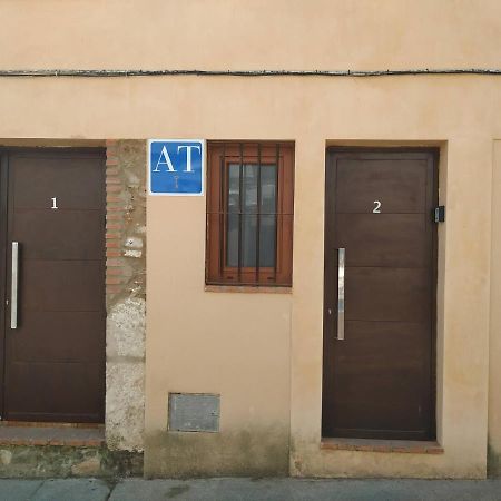 Caleros 8 Estudio - Apartamentos De La Parte Antigua De Caces Екстериор снимка
