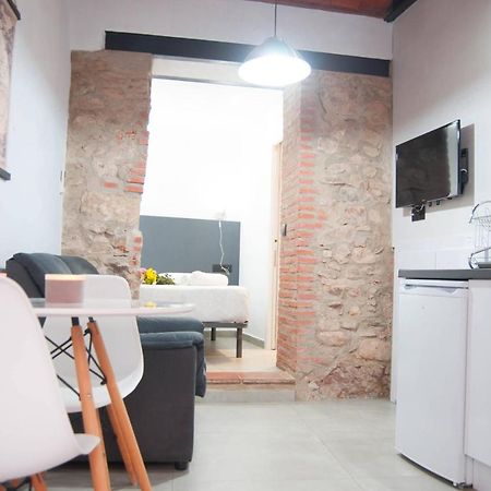 Caleros 8 Estudio - Apartamentos De La Parte Antigua De Caces Екстериор снимка