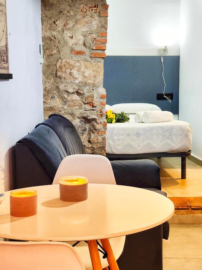 Caleros 8 Estudio - Apartamentos De La Parte Antigua De Caces Екстериор снимка